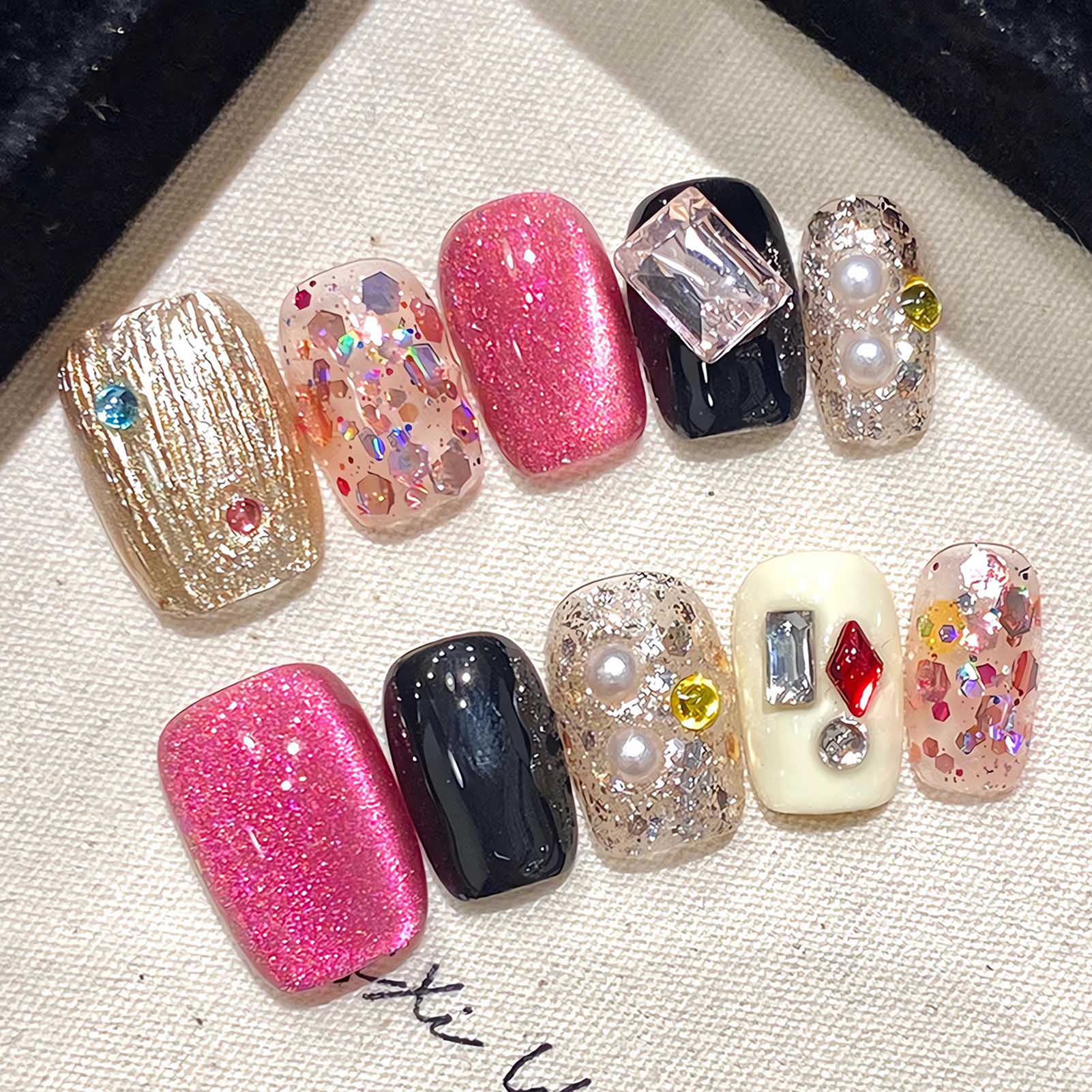 Nail Art Pink Cat Eye - Handgemaakte Pers Op Nagels Glitter Roze