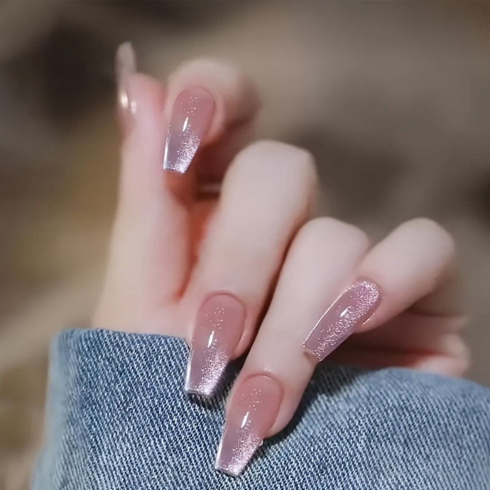 Nail Art Pink Cat Eye - 24 stuks sprankelende roze glitter kattenoog-design
